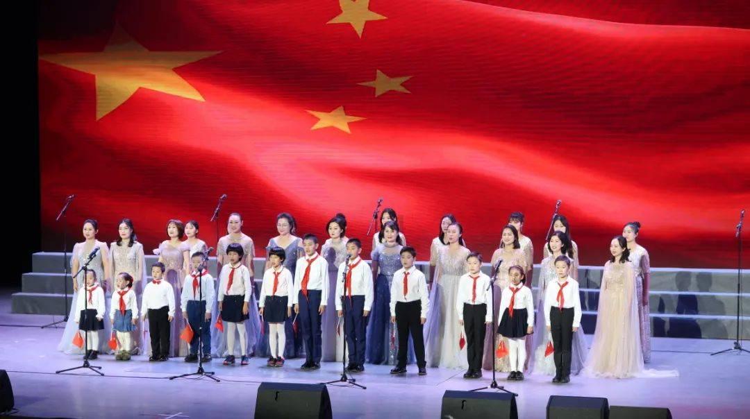四川:2023年超35万辆新能源汽车免征车辆购置税64亿多元